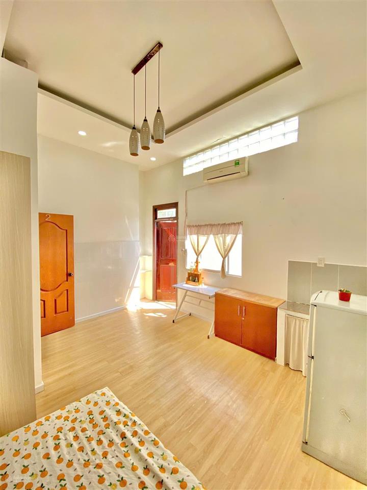 Cho thuê cc mini 1pn, 1wc, 20m2, giá 4,2 triệu tại 115/3 phạm hữu lầu, q7, tp.hcm