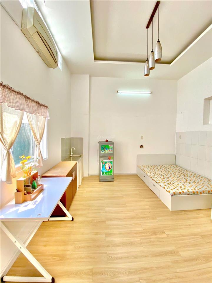 Cho thuê cc mini 1pn, 1wc, 20m2, giá 4,2 triệu tại 115/3 phạm hữu lầu, q7, tp.hcm