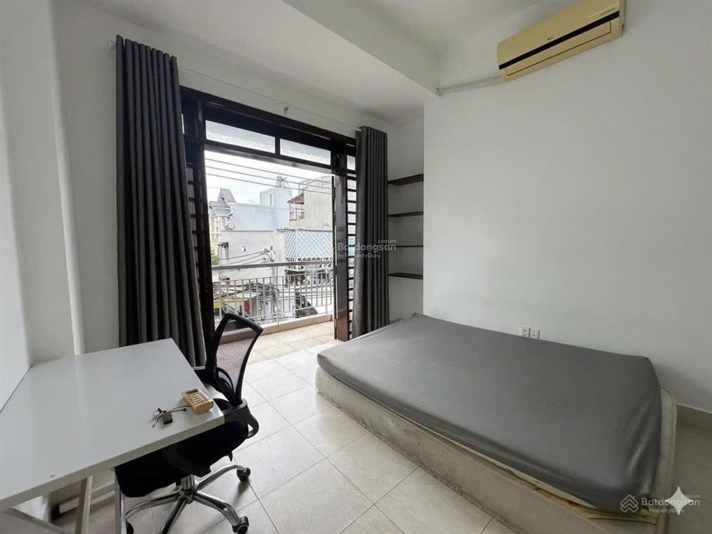 Cho thuê cc mini 1pn, 1wc, 25m2, 4,5 triệu ở 115/3 phạm hữu lầu, q7, hcm chính chủ