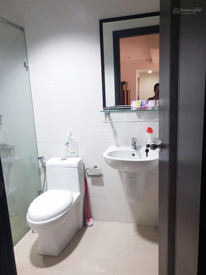 Cho thuê 85m2 2pn2wc ntcb ở block a1 riverside siêu rẻ chỉ 9,5tr ở liền được xem nhà alo em