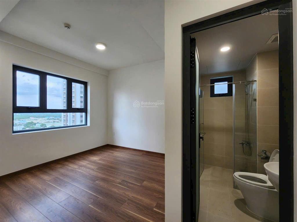 Bán căn 70m2 2pn2wc ntcb giá 4,1 tỷ có hổ trợ vay từ bank khi mua q7 sg riverside quận 7 ib cho em