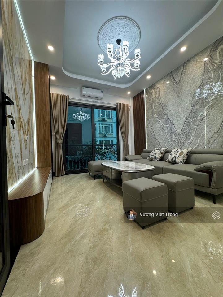 Dt 55m x 6t thang máy mới tinh phố phạm văn đồng.bắc từ liêm.gần ô tô.giá 12,5 tỷ