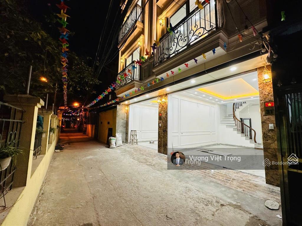 Cực hiếm! phố lạc long quân, phường bưởi, tây hồ. dt 60m x 6t thang máy. ô tô vào nhà. giá 19,8 tỷ