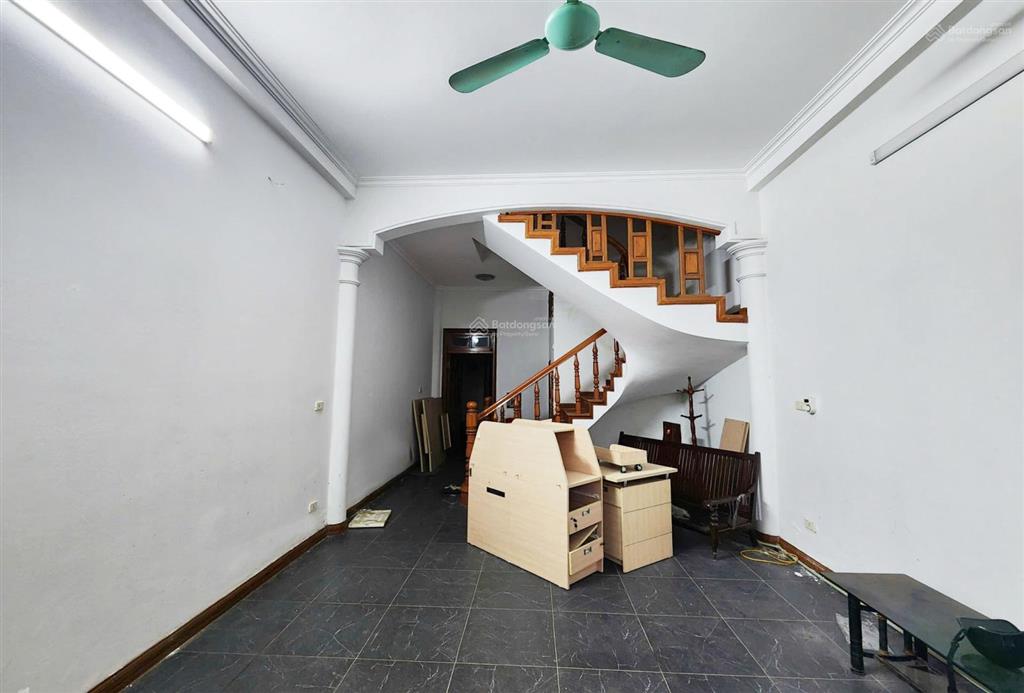 Phân lô phố nguyễn cảnh dị, hoàng mai 60m2 5t mặt tiền rộng ô tô dừng đỗ thoải mái! 18,5 triệu