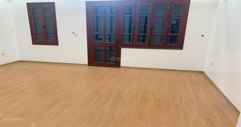 Cho thuê nhà kv phố phố vọng  đại la  nhà đẹp 4pn  vừa ở vừa kd online  giá 12tr/tháng