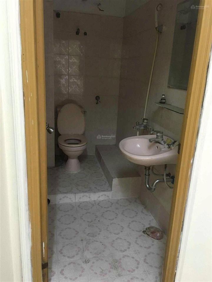 Phố hoàng mai  nhà sạch đẹp  dt80m2 ôtô đỗ cách nhà 25m  vừa ở vừa kdol giá 7,5tr/tháng
