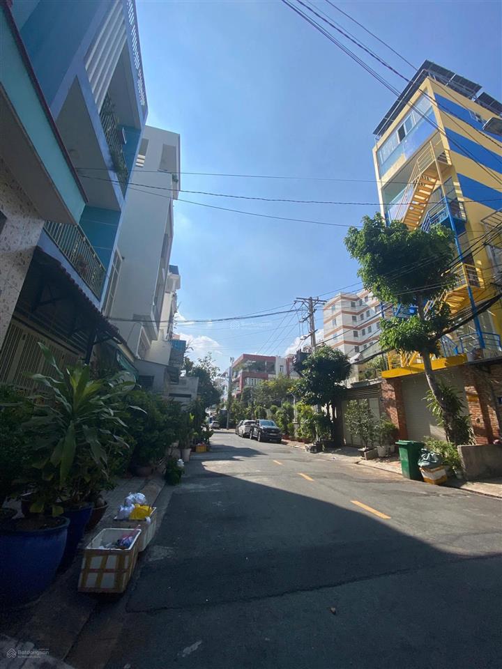 Bán nhà mtnb trần thủ độ  phú thạnh  tân phú  vị trí cực đẹp.