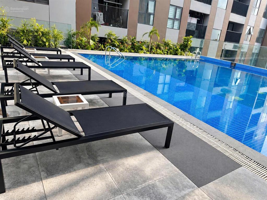 Bán gấp 2pn 73,5m2 giá 2.5 tỷ dự án a&t sky garden,  0902 200 *** ms tâm
