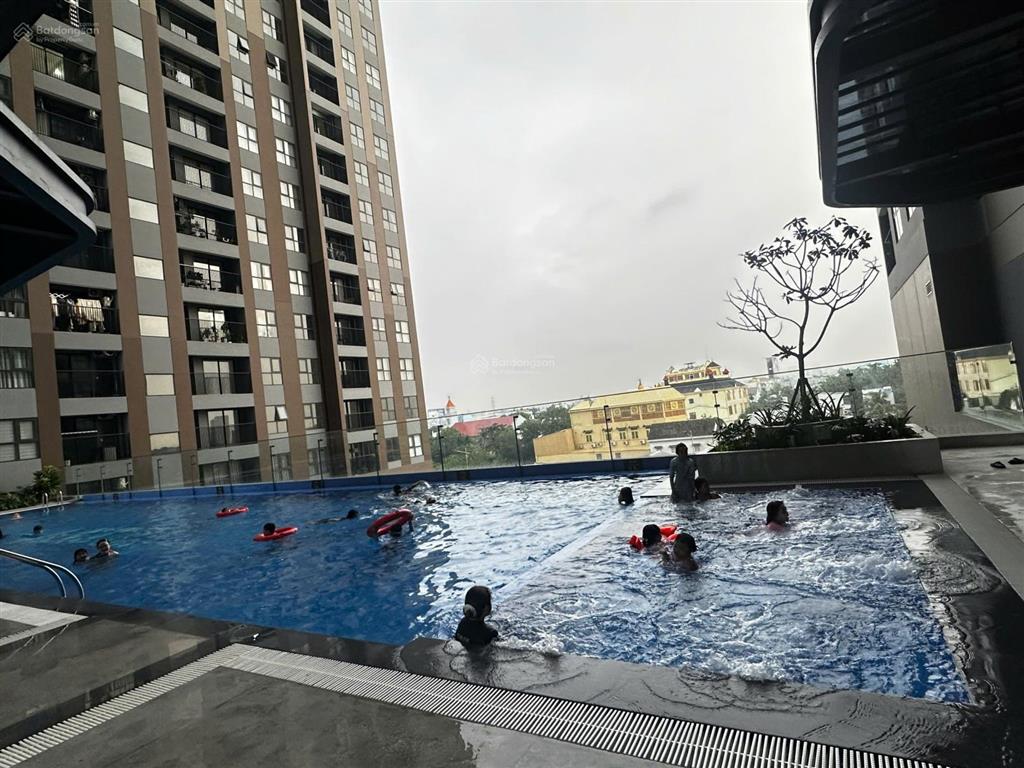 Cần bán 1pn a&t sky garden giá 1.8 tỷ bao bảo trì, tầng thoáng  0902 200 *** ms tâm