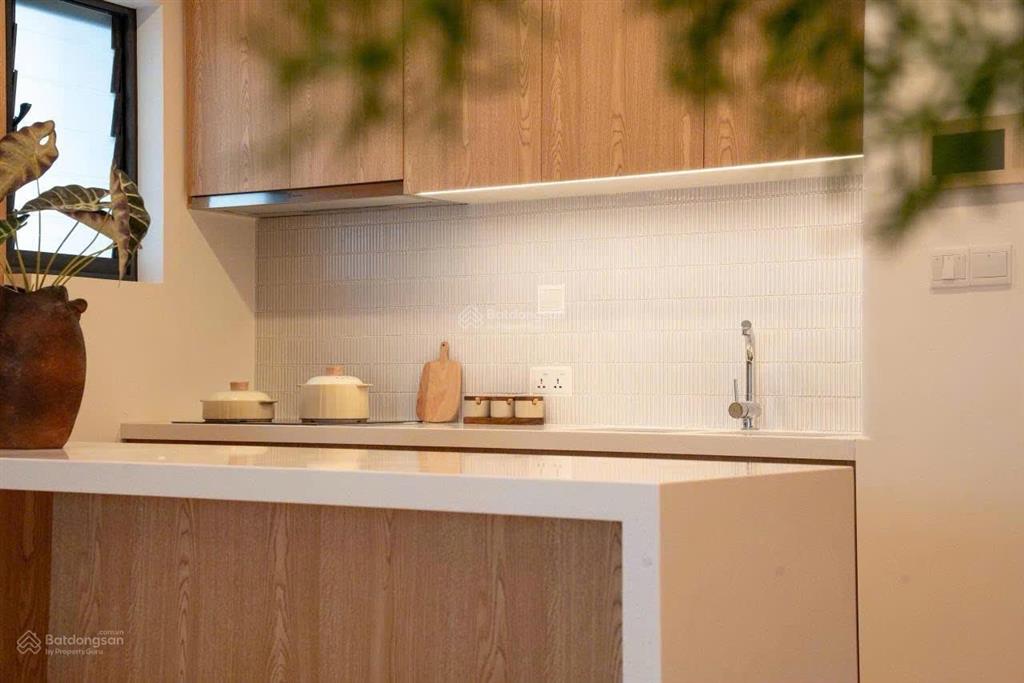 3pn one verendah nội thất cực kì đẹp có hợp đồng thuê giá trị cao, đang có mức giá bán cực