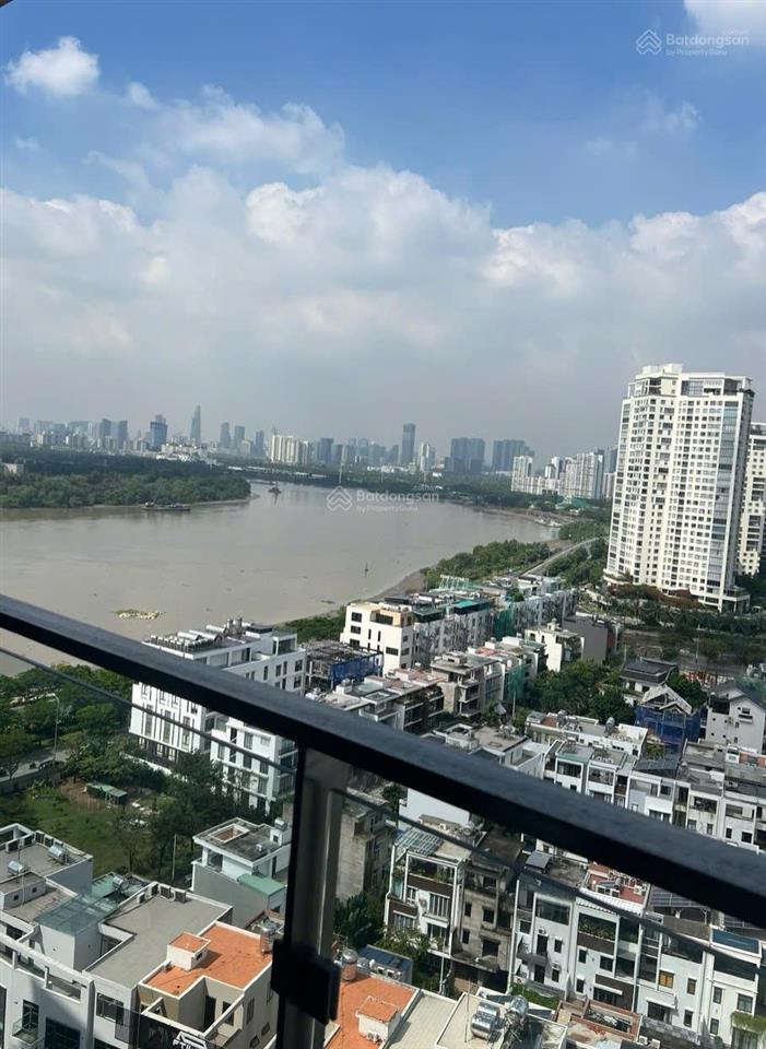 3pn one verendah nội thất cực kì đẹp có hợp đồng thuê giá trị cao, đang có mức giá bán cực