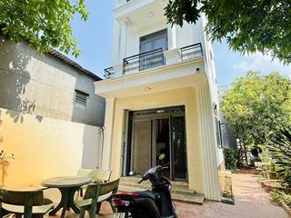 Bán nhà sân vườn 169m2 sân rộng cây ăn trái có nhà 2 lầu chỉ 5.5 tỷ