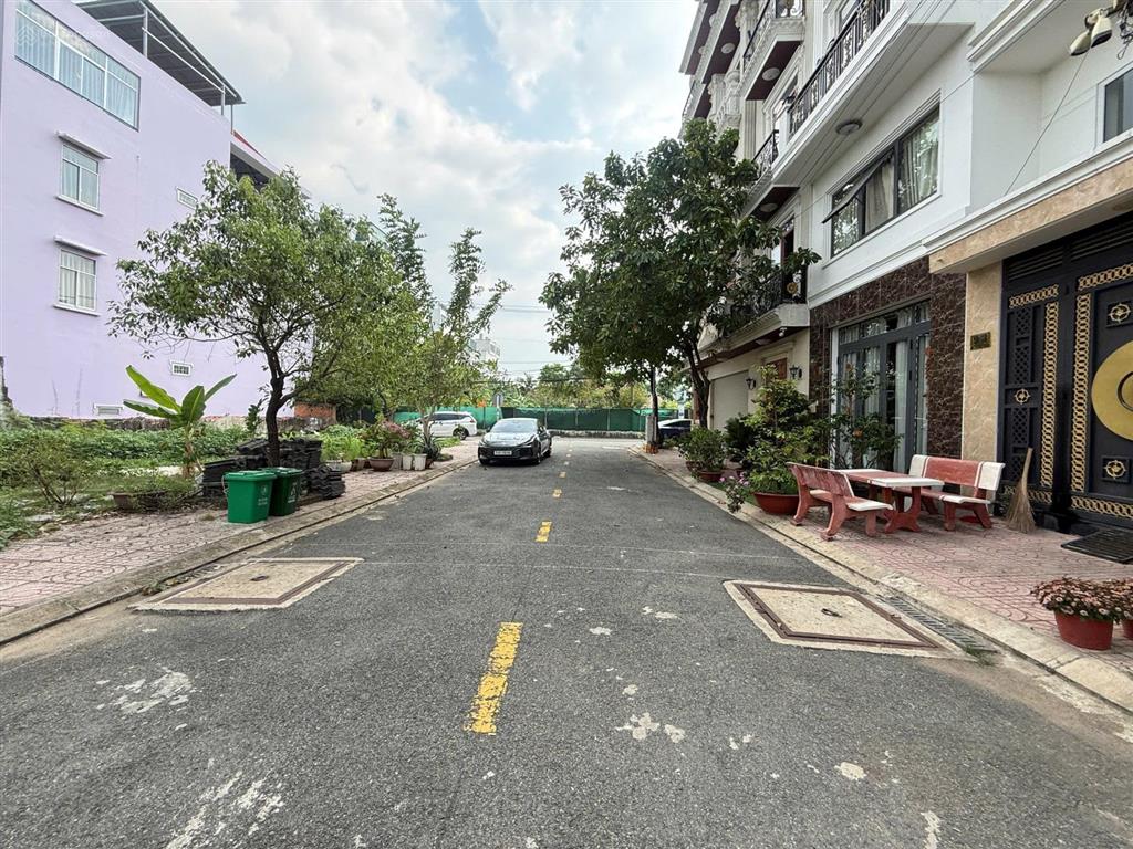 Còn 1 lô duy nhất khu phân lô đường đẹp giá 3.75 tỷ gần hà huy giáp