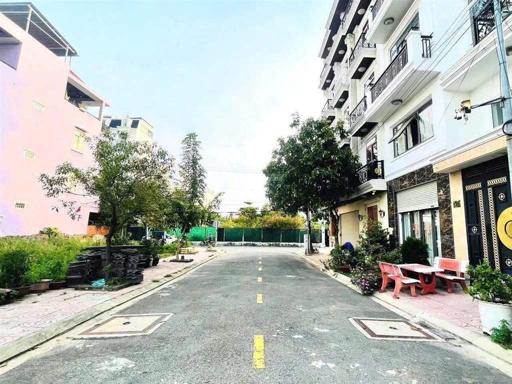 Còn 1 lô duy nhất khu phân lô đường đẹp giá 3.75 tỷ gần hà huy giáp