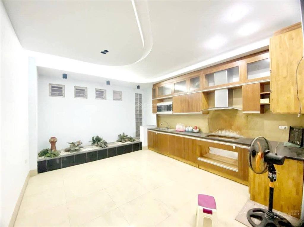Cân bán nhà phố ngụy như kom tum, thanh xuân. 55m2 x 5 tầng, mt 4.5m, ô tô, kinh doanh, nhỉnh 17 tỷ