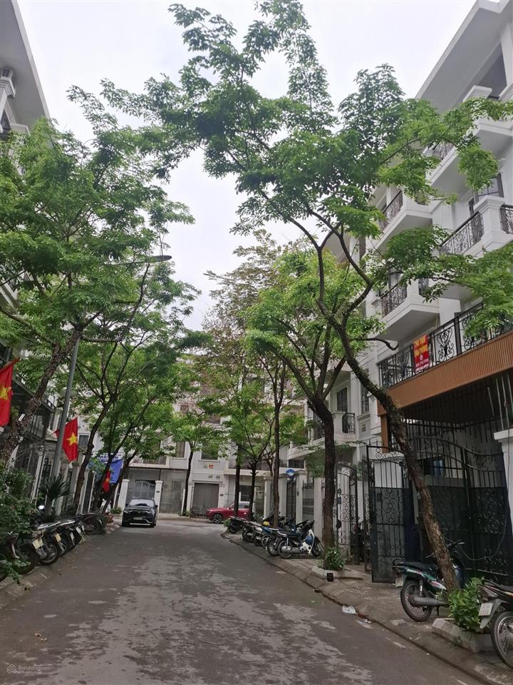 Cho thuê nhà lk đtm đại kim, hoàng mai. 83m2 x 5t, thông sàn, thang máy, ô tô, kd, giá 39tr/ tháng.