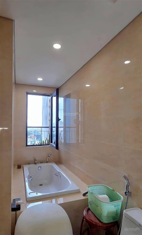 Bán căn hộ 3n tòa s2, goldseason 47 nguyễn tuân, thanh xuân. 105m2, nội thất đẹp, tầng trung. 12.2t