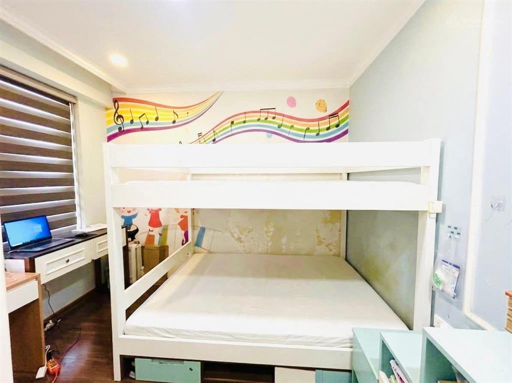 Cân bán gấp chung cư five star kim giang, thanh xuân. 71m2, 2n, 2wc, nt đầy đủ, tầng trung. 6.6 tỷ.