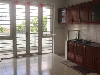 Bán nhà phố kiên cố đường nội bộ 10m khai thác đa công năng