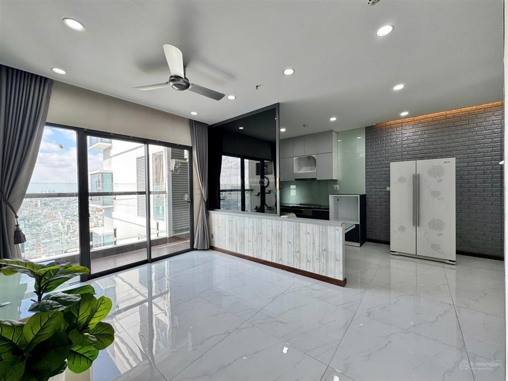 Căn hộ chung cư res 11 tại lạc long quân, chỉ 4,75 tỷ, 73.14m2(tim tường)67.6m2, 2pn 2wc 0905 663 ***