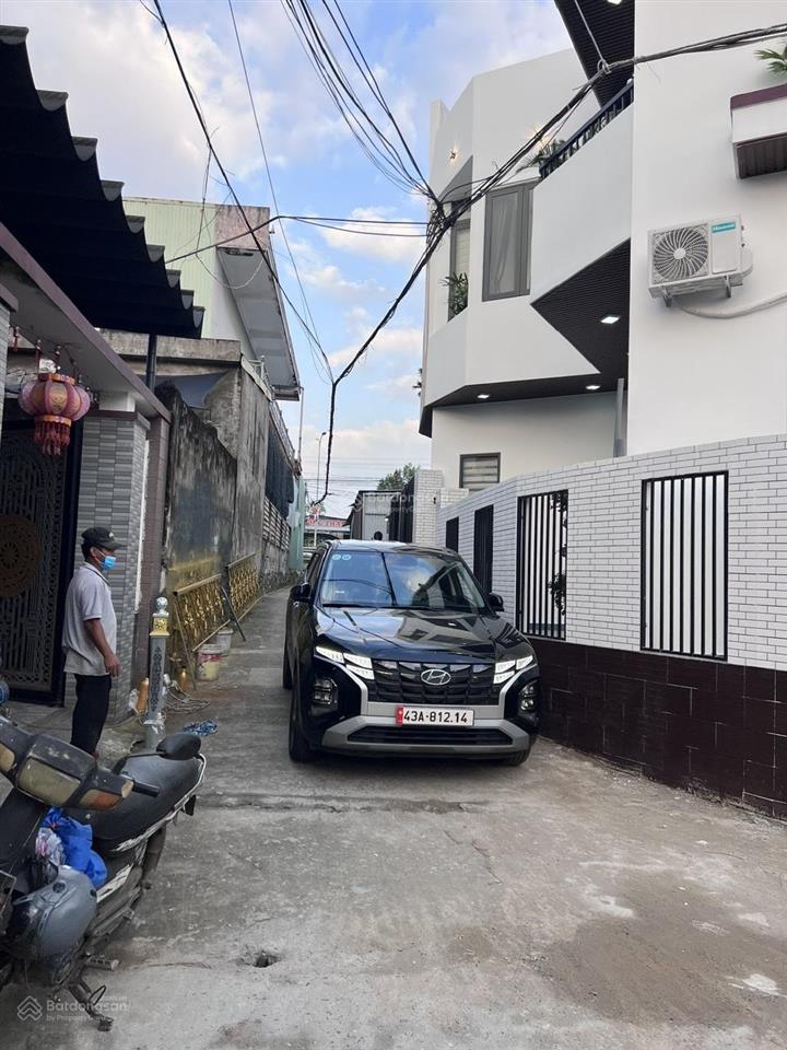 Siêu phẩm 2mk oto đỗ trước nhà trường chinh