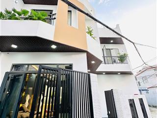 Siêu phẩm 2mk oto đỗ trước nhà trường chinh