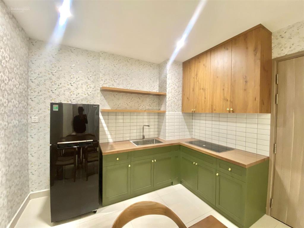 Cho thuê cc 3pn tại vinhomes grand park, 12 triệu, 82m2 bao đẹp, giá ưu đãi