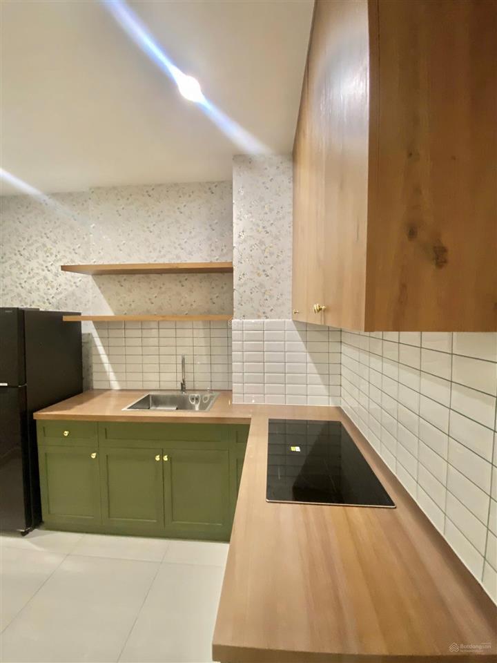 Cho thuê cc 3pn tại vinhomes grand park, 12 triệu, 82m2 bao đẹp, giá ưu đãi