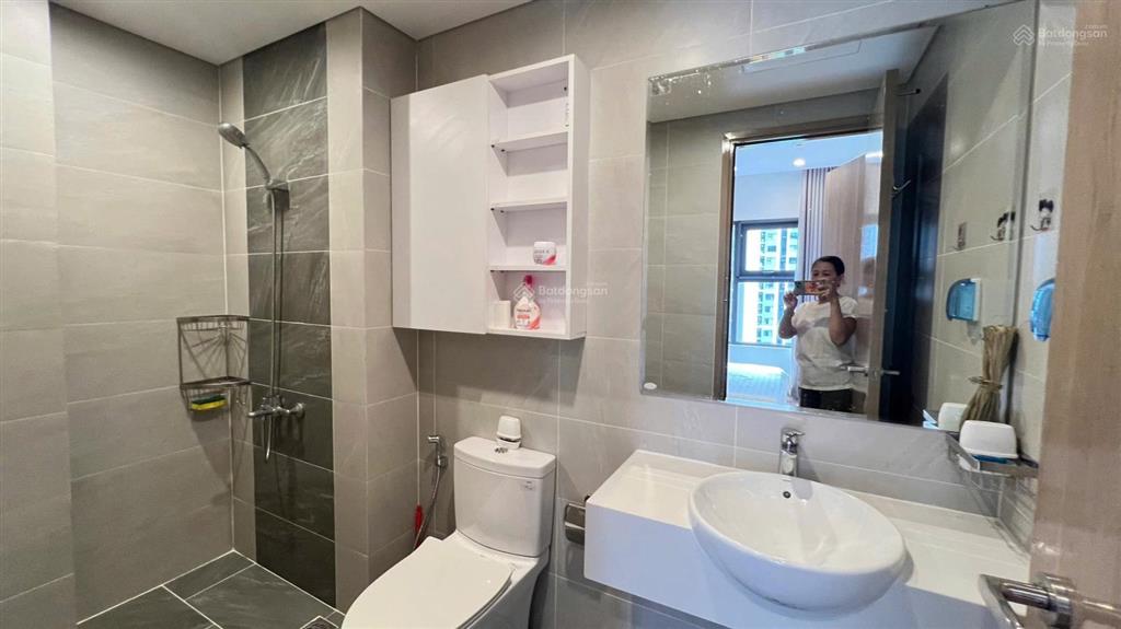 Cho thuê gấp cc 2pn full nội thất tại vinhomes grand park, 8,5 triệu, 69 m2