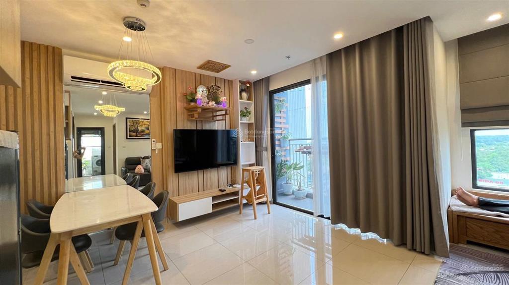 Cho thuê gấp cc 2pn full nội thất tại vinhomes grand park, 8,5 triệu, 69 m2