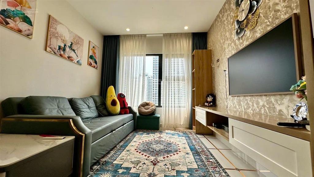 Cho thuê căn hộ chung cư vinhomes grand park, 9,5 triệu, 67m2, hàng hiếm tại quận 9