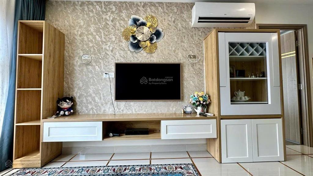 Cho thuê căn hộ chung cư vinhomes grand park, 9,5 triệu, 67m2, hàng hiếm tại quận 9