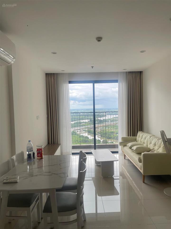 Cho thuê cc vinhomes grand park, 8,5 triệu vnd, 69m2, 2pn, 2wc, view đẹp, tốt