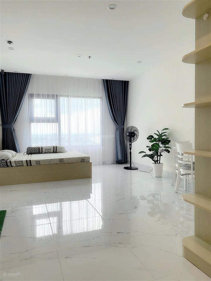 Căn hộ cho thuê gấp vinhomes grand park 7 triệu, 39m2, 1pn, 1wc, view đẹp phân khu cao cấp solari