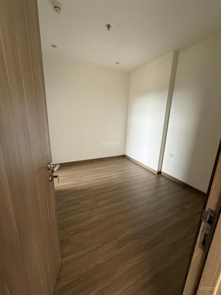 Cho thuê cc vinhomes grand park, 6,5 triệu, 59m2, 2pn, 2wc, nội thất cơ bản