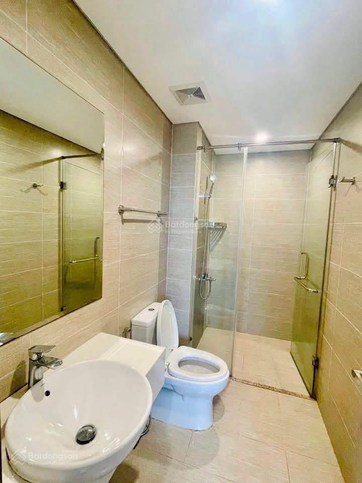 Cho thuê cc 2pn, 2wc, 69m2 tại the rainbow  vinhomes grand park, 8 triệu