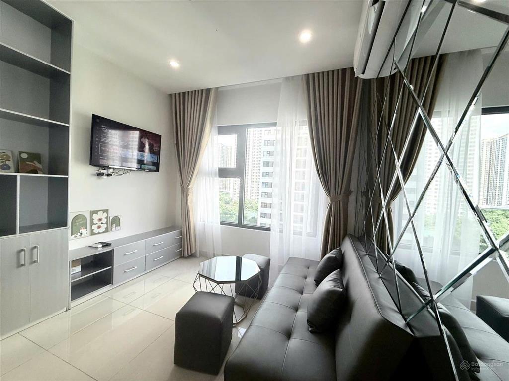 Căn hộ cho thuê tại vinhomes grand park, 1pn, 8,5tr. full nội thất xịn cho bnb và người nước ngoài.