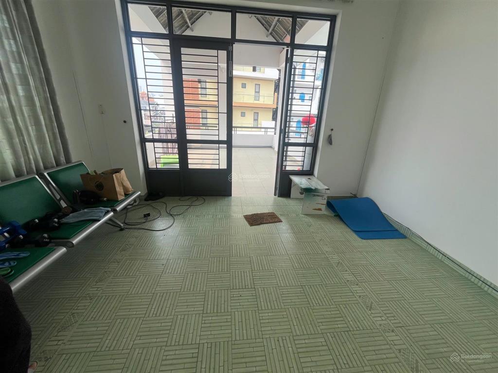 Cho thuê nhà phố khu dân cư kiều đàm 793 trần xuân soạn gần bên him lam