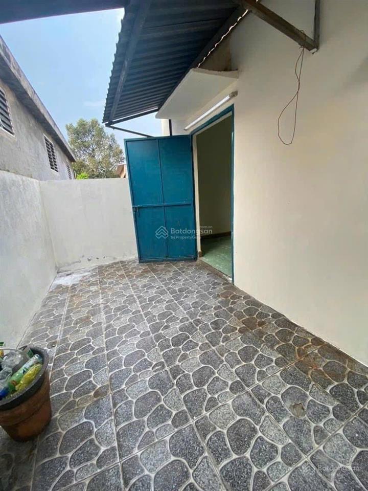 Bán nhà cấp 4 (dt 93m2  4,5m x 20m) sổ riêng thổ cư 100% p. bửu hoà. giá chỉ 2,350 tỷ