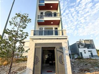 Bán nhà 1 trệt 2 lầu 3 tấm đúc góc 2 mặt tiền (hoàn công) đường f8 tđc bửu long 3. giá chỉ 5,7 tỷ