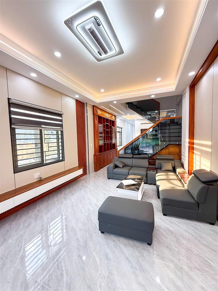 Bán nhà 1 trệt 2 lầu 3 tấm đúc góc 2 mặt tiền (hoàn công) đường f8 tđc bửu long 3. giá chỉ 5,7 tỷ