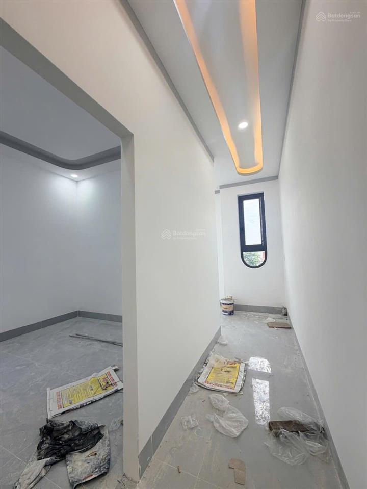 Bán nhà 1 trệt 1 lầu (hoàn công) đường oto ngay trường học tân phong. giá chỉ 3,190 tỷ