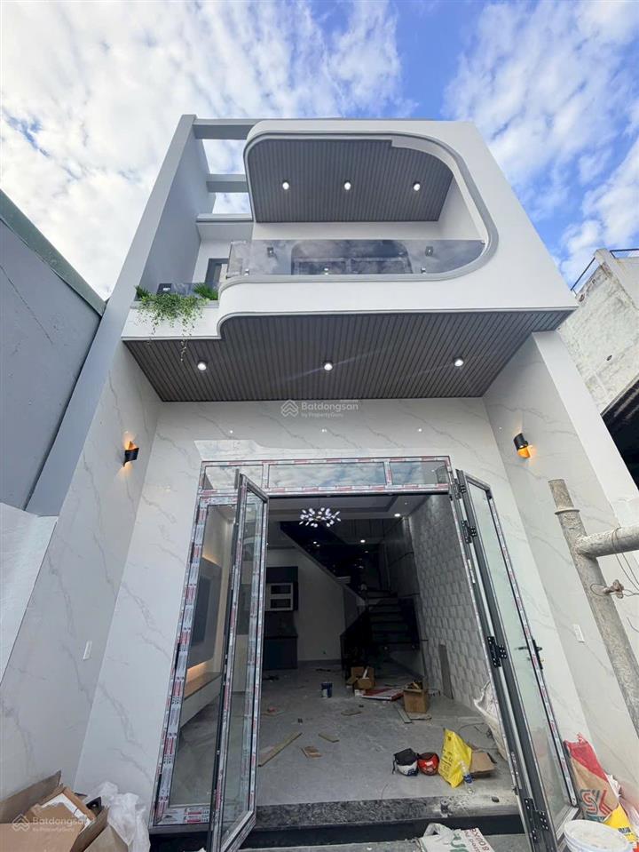 Bán nhà 1 trệt 1 lầu (hoàn công) đường oto ngay trường học tân phong. giá chỉ 3,190 tỷ