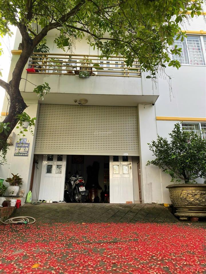 Bán nhà 1t1l (dt 72m2  ngang 9m) sổ hoàn công nhà, đường oto ngay bờ kè bửu long. giá chỉ 3,6 tỷ