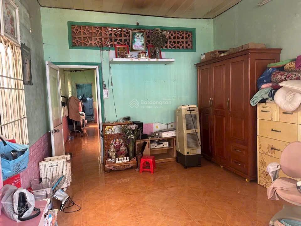 Bán nhà (dt 102m2  5m x 20m) sổ riêng thổ cư 100% gần kdl bửu long. giá chỉ 2,490 tỷ