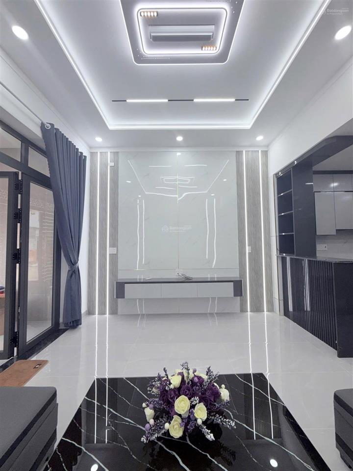 Chủ gởi bán nhà 1t1l (sổ hoàn công) vị trí cổng sau cty pouchen p. hoá an. giá chỉ 3,6 tỷ