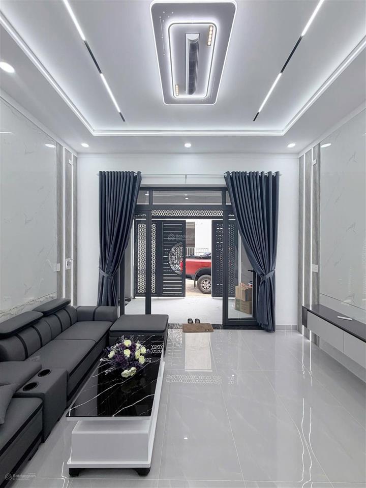 Chủ gởi bán nhà 1t1l (sổ hoàn công) vị trí cổng sau cty pouchen p. hoá an. giá chỉ 3,6 tỷ