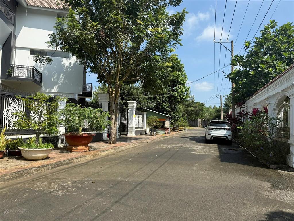 Chính chủ bán nhanh đất nền trung tâm bà rịa dt 100m2 giá rẻ chỉ 1 tỷ phù hợp xây ở hoặc đầu tư