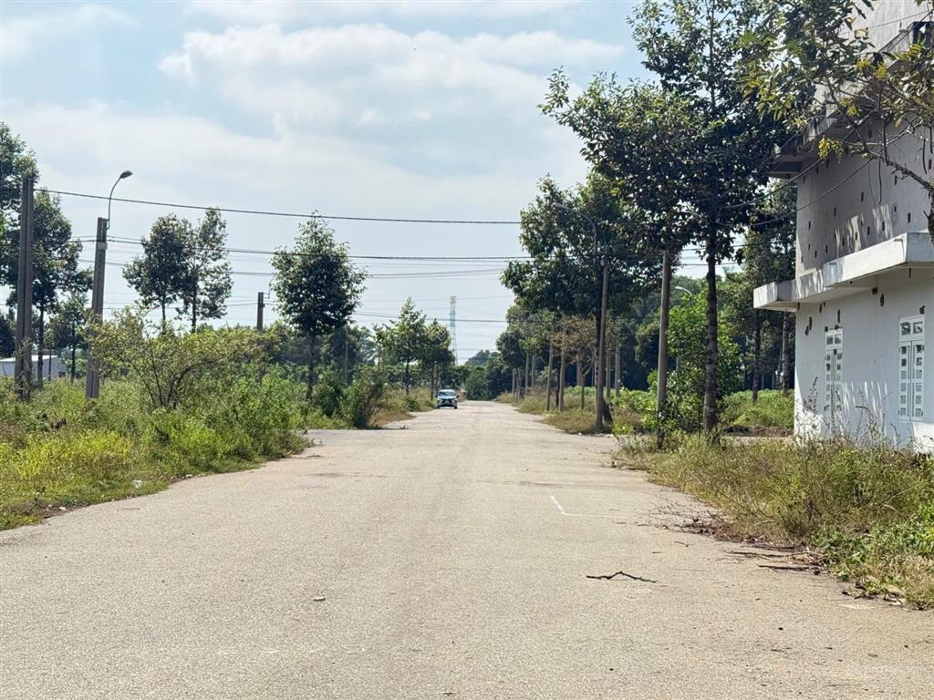 Đầu tư đất nền bà rịa đón sóng sân bay long thành 100m2 full thổ cư sổ hồng riêng giá rẻ 10tr/m2