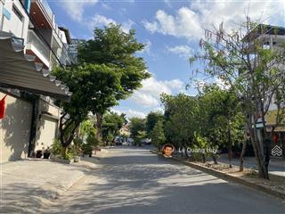 Vị trí vip kim cương! nền đất mặt đường 49 kdc 10 mẫu, quận 2. dt 5x20m gần công viên, giá tốt